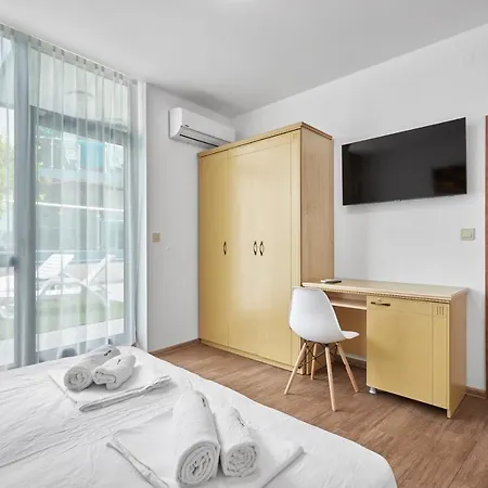 Paradise 2bd In Del Sol * פרימורסקו